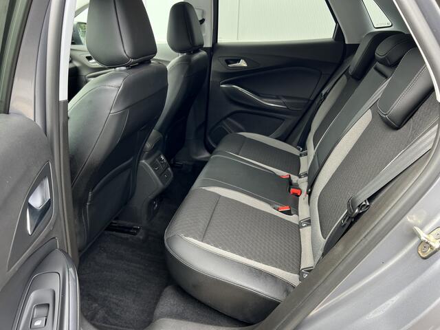Opel Grandland X 1.2 Turbo Executive | NAVI | Carplay | Dealer onderhouden | 1ste Eigenaar |