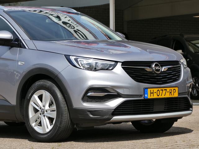 Opel Grandland X 1.2 Turbo Business Executive | achteruitrijcamera | Apple Carplay / Android auto