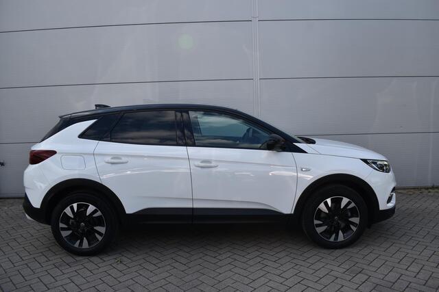 Opel Grandland X 1.2 Turbo Elegance Automaat | Navi / Camera / Climate