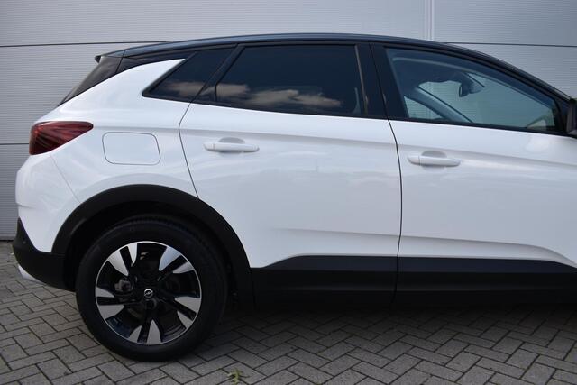 Opel Grandland X 1.2 Turbo Elegance Automaat | Navi / Camera / Climate