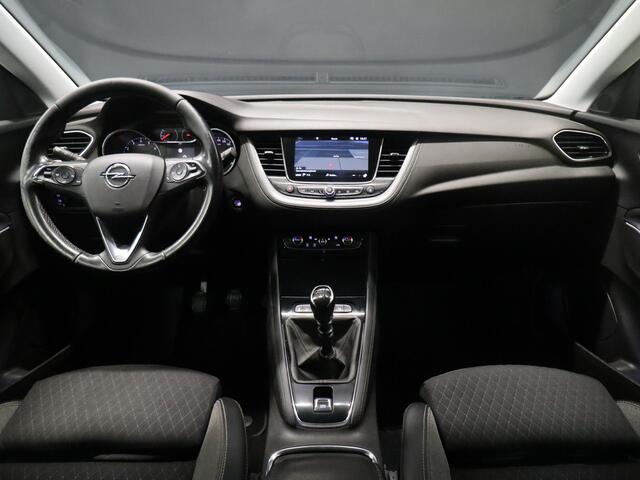 Opel Grandland X 1.2 Turbo Business Executive [TREKHAAK, APPLE CARPLAY, ANDROID, ELEK. KOFFERKLEP, PARKEERSENSOR, CRUISE, NIEUWSTAAT]