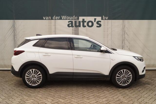 Opel Grandland X 1.2 Turbo 130pk Automaat Business Executive -NAVI-