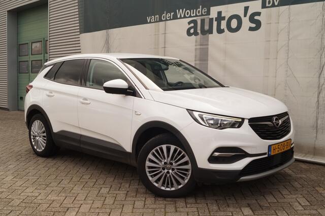 Opel Grandland X 1.2 Turbo 130pk Automaat Business Executive -NAVI-