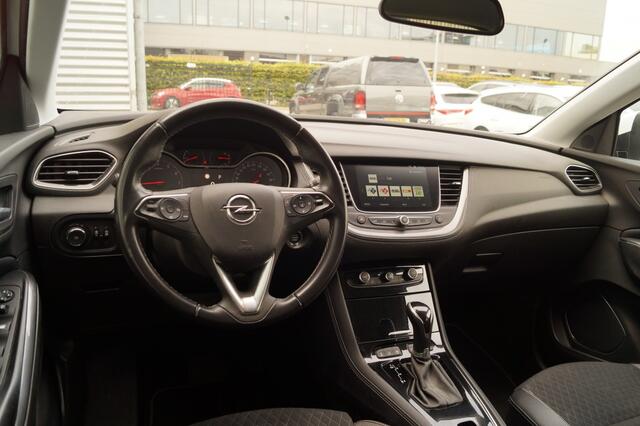 Opel Grandland X 1.2 Turbo 130pk Automaat Business Executive -NAVI-