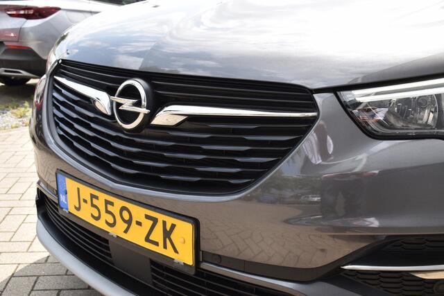 Opel Grandland X 1.2 Turbo Innovation AUTOMAAT / CAMERA / ECC