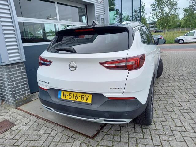 Opel Grandland X 1.2 Turbo Business Executive - LUXE MODEL - CAMERA - KEYLESS - ZWART DAK