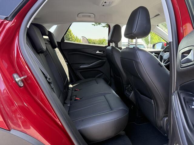 Opel Grandland X 1.2 Turbo Innovation Automaat,1e Eigenaar,Camera,Navi,Pdc V+A,Lm Velgen,Leder,Stoelverwarming,Stoelverkoeling,Dodehoek,Stuurverwarming,131pk,Apk tot 08-2026