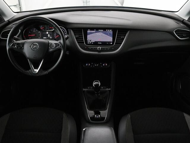 Opel Grandland X 1.2 Turbo Business Executive | Cruise control | Afneembare trekhaak | DAB | Elektrische achterklep | Carplay | Keyless