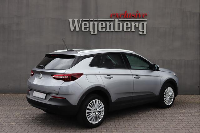 Opel Grandland X 1.2 Turbo Innovation