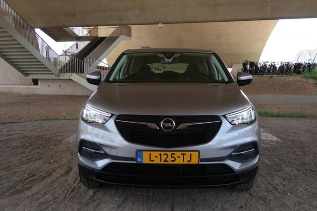 Opel Grandland X 1.2 Turbo Edition