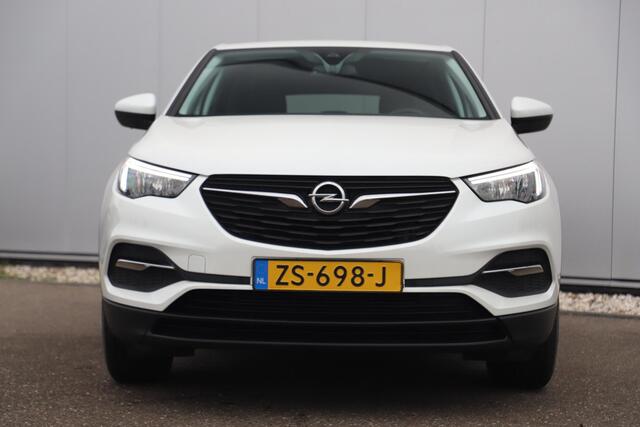 Opel Grandland X 1.2 Turbo 120 Jaar Edition 131PK Automaat Comfortstoelen Navigatie Carplay Android Clima Cruise Parkeersensor