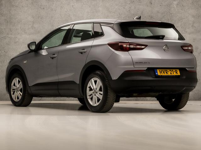 Opel Grandland X 1.2 Turbo Elegance Automaat (APPLE CARPLAY, GROOT NAVI, PARKEERSENSOREN, SPORTSTOELEN, LANE ASSIST, CRUISE, NIEUWE APK, NIEUWSTAAT)
