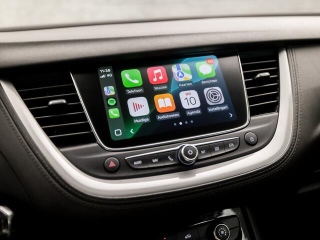 Opel Grandland X 1.2 Turbo Elegance Automaat (APPLE CARPLAY, GROOT NAVI, PARKEERSENSOREN, SPORTSTOELEN, LANE ASSIST, CRUISE, NIEUWE APK, NIEUWSTAAT)