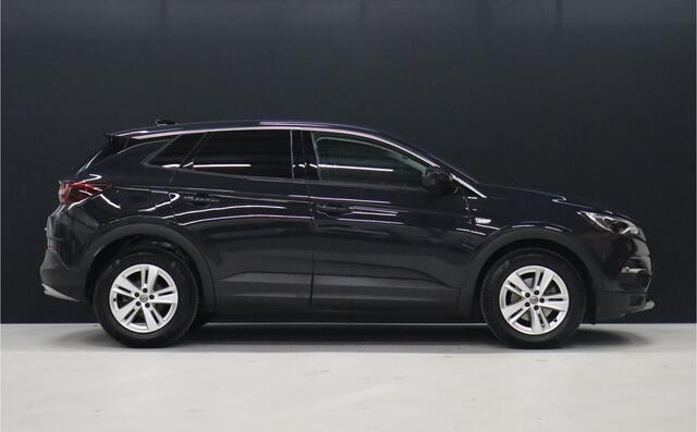 Opel Grandland X 1.2 Turbo Business Executive [STUUR/STOEL VERWARMING, LED, APPLE/ANDROID, NAVIGATIE, CRUISE, CLIMATE, NIEUWSTAAT]
