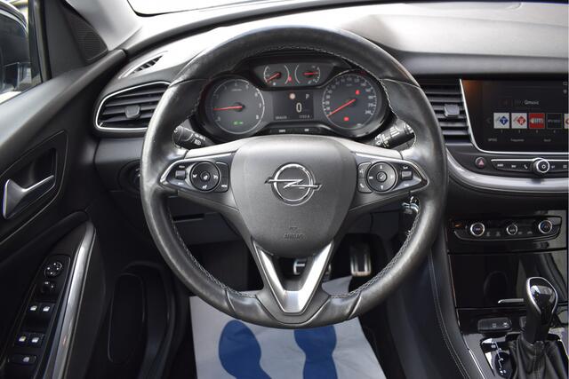 Opel Grandland X 1.2 Turbo 120 Jaar Edition Camera, Stoel/stuurverwarming, Afn. trekhaak, Carplay