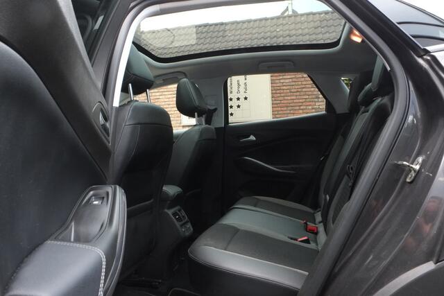 Opel Grandland X 1.2 Turbo Ultimate Panoramadak, Achteruitrijcamera