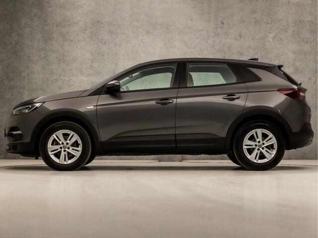 Opel Grandland X 1.2 Turbo Sport Automaat (APPLE CARPLAY, GROOT NAVI, LANE ASSIST, PARKEERSENSOREN, SPORTSTOELEN, CRUISE, LED KOPLAMPEN, NIEUWE APK, NIEUWSTAAT)
