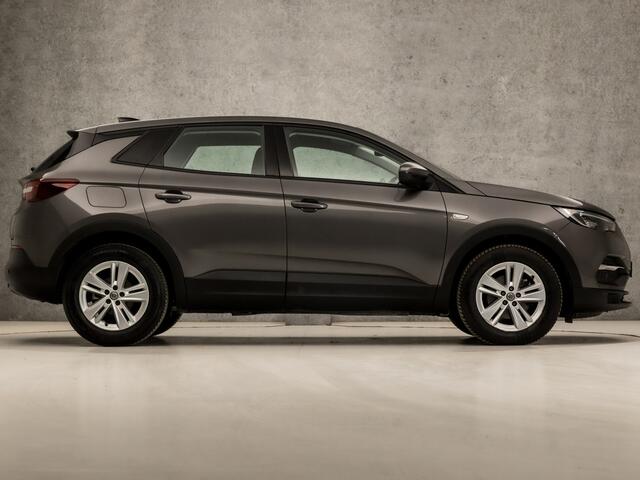 Opel Grandland X 1.2 Turbo Sport Automaat (APPLE CARPLAY, GROOT NAVI, LANE ASSIST, PARKEERSENSOREN, SPORTSTOELEN, CRUISE, LED KOPLAMPEN, NIEUWE APK, NIEUWSTAAT)