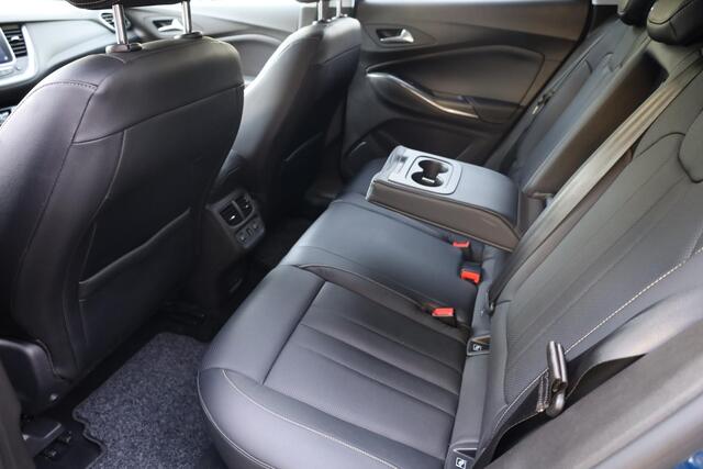 Opel Grandland X 1.2 Turbo Innovation TREKHAAK-AFN 360-CAMERA LEER 4xSTOELVERW MEMORY STOELKOELING CARPLAY DAB RUIT/STUURVERW NAVI CLIMA 19"LMV DUO-TONE ENZ.