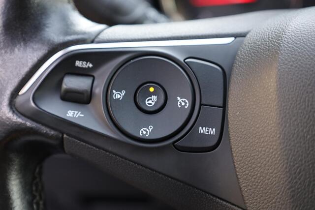 Opel Grandland X 1.2 Turbo Innovation TREKHAAK-AFN 360-CAMERA LEER 4xSTOELVERW MEMORY STOELKOELING CARPLAY DAB RUIT/STUURVERW NAVI CLIMA 19"LMV DUO-TONE ENZ.