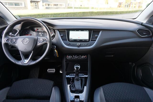 Opel Grandland X 1.2 Turbo 120 Jaar Edition Climate / Navi / Carplay / Cruise / Stoelverw. / Trekhaak