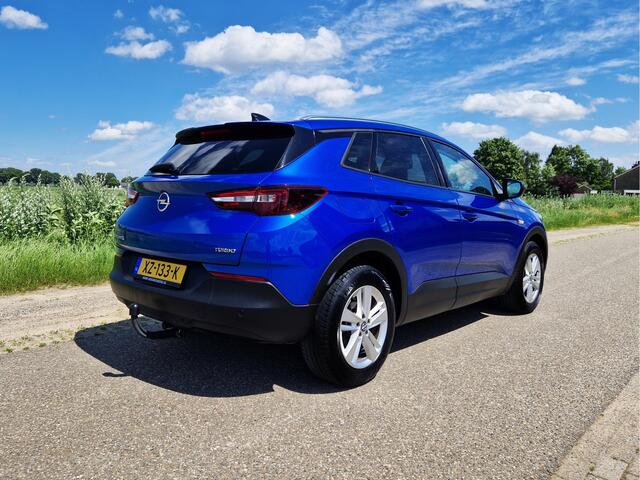 Opel Grandland X 1.2 Turbo - 130 Pk - Euro 6 - Navi - Climate Control