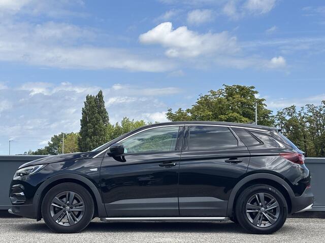 Opel Grandland X Edition 2020 1.2 Turbo 130pk | SIDESTEPS | TREKHAAK | CAMERA | APPLE CARPLAY / ANDROID AUTO | ISOFIX | DAB+ | CLIMATE CONTROL |