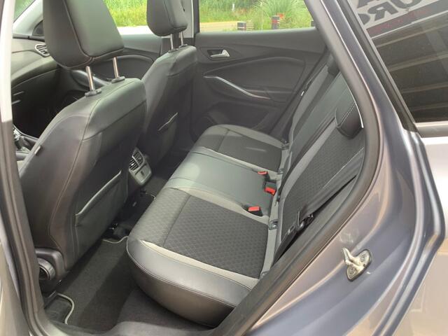 Opel Grandland X 1.2 TURBO BUS. EX. ECC PANARAMADAK NIEUWSTAAT