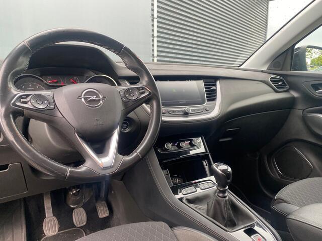 Opel Grandland X BWJ 2019 | 1.2T 131PK Bus Executive | CLIMA | NAVI | LEDER/STOF | CARPLAY | PRIVACY GLASS | PDC V+A \