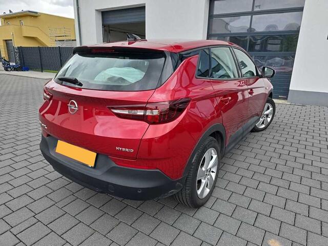 Opel Grandland X 1.6 TURBO HYBRID PHEV BUSINESS EDITION AUT. Stoelverwarming | Trekhaak | Apple Carplay/Android Auto