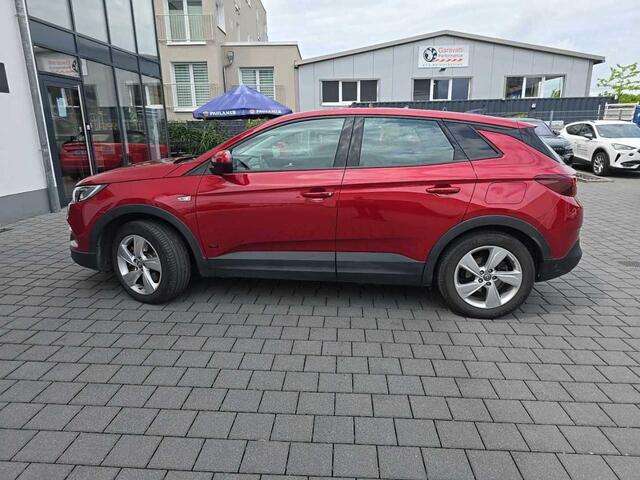 Opel Grandland X 1.6 TURBO HYBRID PHEV BUSINESS EDITION AUT. Stoelverwarming | Trekhaak | Apple Carplay/Android Auto