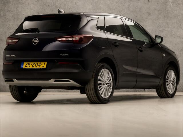 Opel Grandland X 1.2 Turbo Innovation (APPLE CARPLAY, GROOT NAVI, CLIMATE, CAMERA, GETINT GLAS, LEDER, SPORTSTOELEN, LANE ASSIST, KEYLESS, ELEK ACHTERKLEP, NIEUWSTAAT)
