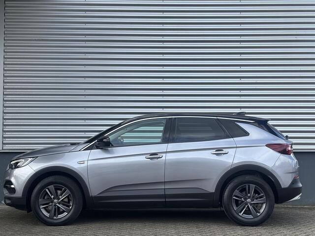 Opel Grandland X Edition 2020 1.2 Turbo 130pk | AGR-STOELEN | CAMERA | TWO-TONE | WINTER PACK | NAVI PRO | CLIMATE CONTROL | ISOFIX | DAB+ |