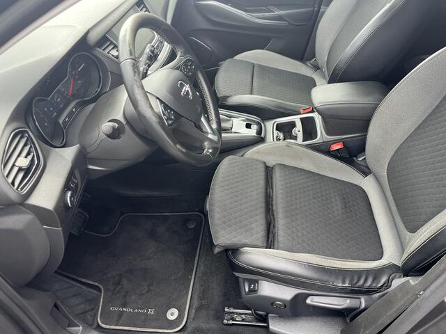 Opel Grandland X 1.2 Turbo Business Executive Cruise control Trekhaak Apple Carplay/Android Auto