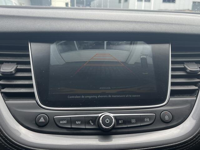 Opel Grandland X 1.2 Turbo Business Executive Cruise control Trekhaak Apple Carplay/Android Auto