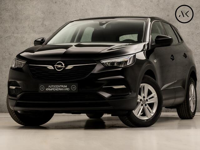 Opel Grandland X 1.2 Turbo Sport Automaat (APPLE CARPLAY, GROOT NAVI, LANE ASSIST, SPORTSTOELEN, CRUISE, PARKEERSENSOREN, LED KOPLAMPEN, NIEUWE APK, NIEUWSTAAT)