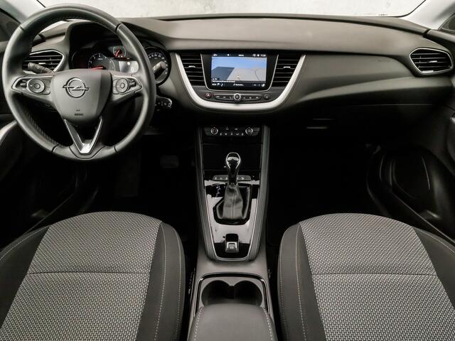 Opel Grandland X 1.2 Turbo Sport Automaat (APPLE CARPLAY, GROOT NAVI, LANE ASSIST, SPORTSTOELEN, CRUISE, PARKEERSENSOREN, LED KOPLAMPEN, NIEUWE APK, NIEUWSTAAT)