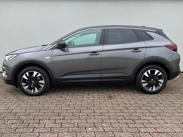 Opel Grandland X 1.2 Turbo Business Executive | Two-tone lak | Automaat | Trekhaak | NL auto