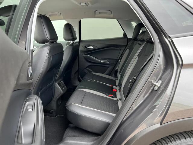 Opel Grandland X 1.2 Turbo Business Executive | Two-tone lak | Automaat | Trekhaak | NL auto