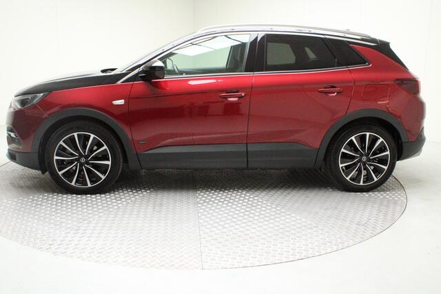 Opel Grandland X 1.6 Turbo Hybrid4 Ultimate 200 pk | automaat | afn. trekhaak | leder | elektr. achterklep | pdc v/a+camera | adapt. cruise | gekoelde/verwarmbare stoelen | dode hoek | carplay | climate | keyless