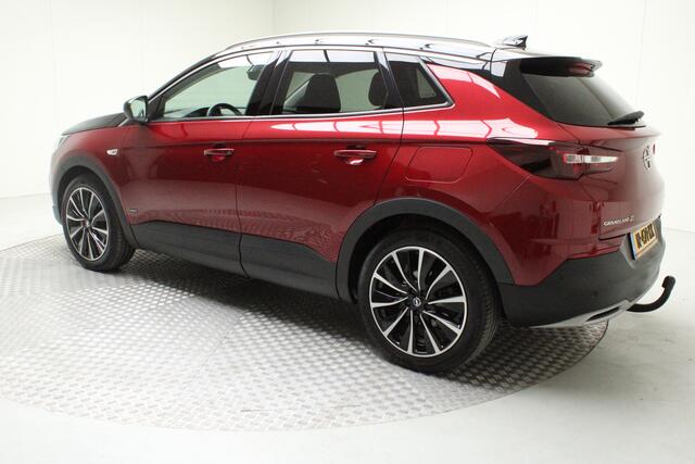 Opel Grandland X 1.6 Turbo Hybrid4 Ultimate 200 pk | automaat | afn. trekhaak | leder | elektr. achterklep | pdc v/a+camera | adapt. cruise | gekoelde/verwarmbare stoelen | dode hoek | carplay | climate | keyless