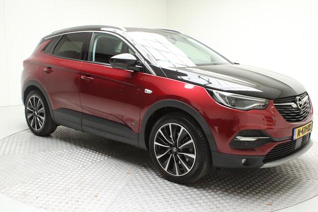 Opel Grandland X 1.6 Turbo Hybrid4 Ultimate 200 pk | automaat | afn. trekhaak | leder | elektr. achterklep | pdc v/a+camera | adapt. cruise | gekoelde/verwarmbare stoelen | dode hoek | carplay | climate | keyless