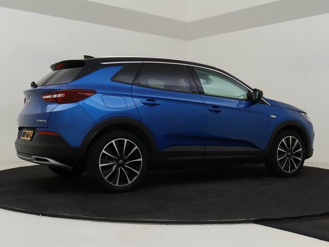 Opel Grandland X 1.6 Turbo Hybrid4 Ultimate | Carplay | Camera | Elektrisch bedienbare achterklep |