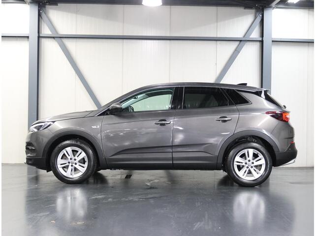 Opel Grandland X 1.2 130PK Turbo Business Elegance | AppleCarPlay/AndroidAuto | Climate Control | Cruise Control | Navigatie | 360'Camera | AGR-stoel | Keyless Entry/Start | LED Koplampen | Privacy Glass | Isofix | Armsteun |
