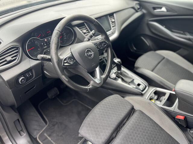 Opel Grandland X 1.2 Turbo Business Executive Cruise control Trekhaak Apple Carplay/Android Auto