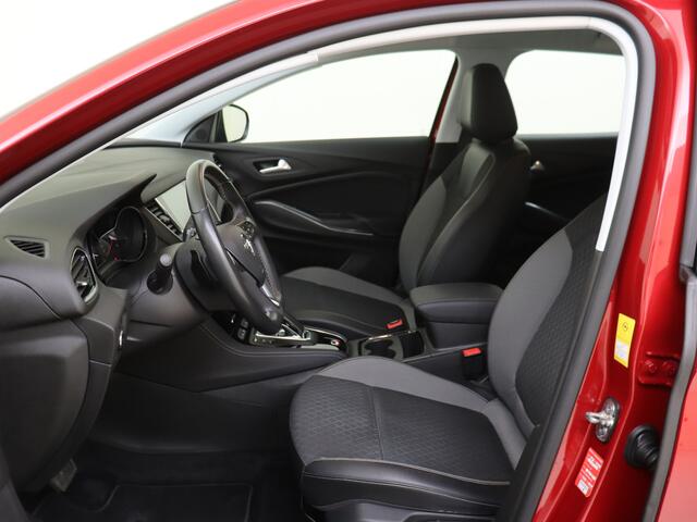 Opel Grandland X 1.6 Turbo Hybrid Business Edition | Stoelverwarming | Navigatie | Camera | Carplay |