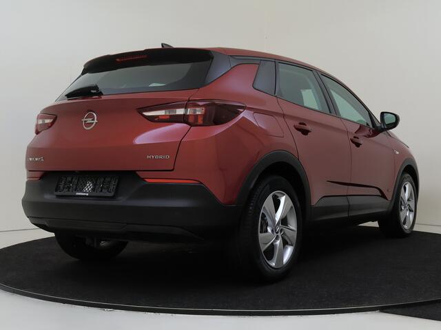 Opel Grandland X 1.6 Turbo Hybrid Business Edition | Stoelverwarming | Navigatie | Camera | Carplay |