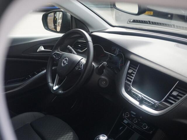 Opel Grandland X 1.2 Turbo Business Elegance