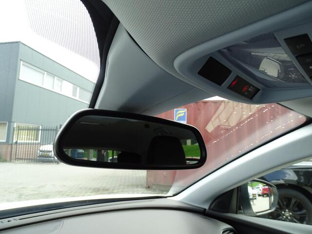 Opel Grandland X 1.2 Turbo 120 Jaar Edition Automaat, Navigatie, Multimedia, Airco/ECC, CruiseControll, Parkeersensoren, Sport Interieur, Dode Hoek, Parkeersensoren, Led