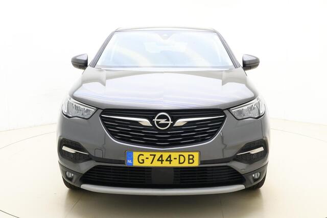 Opel Grandland X 1.2 Turbo Innovation 130 PK | Navigatie | Trekhaak | Climate control | Comfort stoelen | Extra getint glas | Stoel & Stuurverwarming | Camera